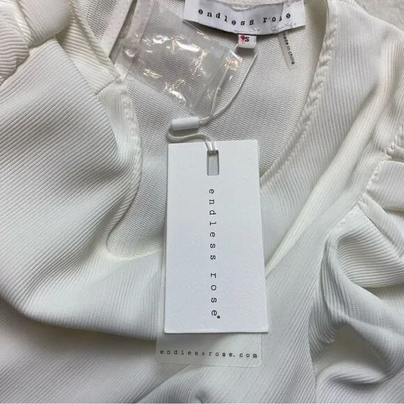 Endless Rose White Pleated Puff Sleeve Top New With Tags Size Small - Picture 5 of 12